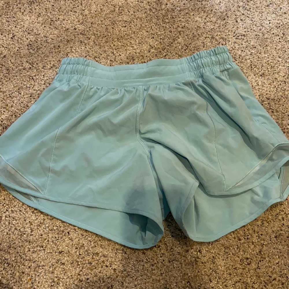 lululemon sped up short length 4” size 4